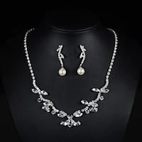 Jewelry 1 Necklace 1 Pair of Earrings Halloween Wedding Party Pearl Crystal 1set Women Silver Wedding Gifts