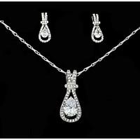 Jewelry Set Rhinestone Pendant Adorable Rhinestone Alloy Drop 1 Necklace 1 Pair of Earrings For Wedding Party Anniversary Birthday 1 Set