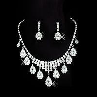 Jewelry Set Adorable Rhinestone Drop 1 Necklace 1 Pair of Earrings For Wedding Party Special Occasion Anniversary
