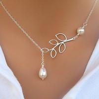 Jewelry Pendant Necklaces Party / Daily / Casual Alloy / Imitation Pearl Women Silver / White Wedding Gifts