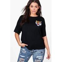 jessie tiger applique basic tee black