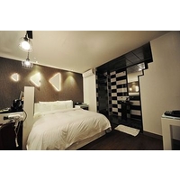 JJ Hotel