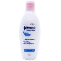 Johnsons Daily Essentials Nourishing Cleansing Lotion For Dry Skin