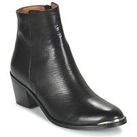 Jonak - women\'s Mid Boots in black