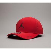 Jordan Classic Curved Visor Cap