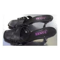 Jones - Size: 3.5 - Black leather Slip-on shoes