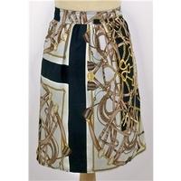 Jobis, size 14 black, white & gold patterned skirt