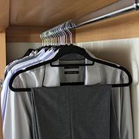 JVL Black 50 pack thin velvet space saving non-slip coat hangers