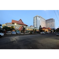 K Park Grand Hotel