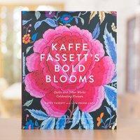 Kaffe Fassets Bold Blooms 388323