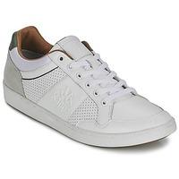 Kappa DIRKA men\'s Shoes (Trainers) in white