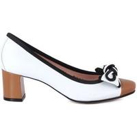 kammi le babe decolte fiocco womens court shoes in multicolour