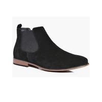 Kanye Suedette Chelsea Boots In Black