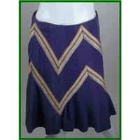 karen millen size 8 purple knee length skirt