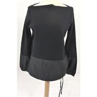 Karen Millen Size 6 High Quality Soft and Luxurious Wool Blend Black Jumper