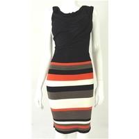 Karen Millen UK Size 6 Scoop Neck Dress With Bodycon Skirt