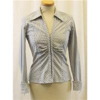 Karen Millen - Size: 10 - Grey striped - Long sleeved shirt