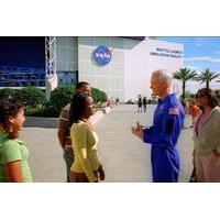 Kennedy Space Center Deluxe Experience: Lunch with an Astronaut and Up-Close Tour