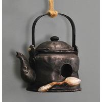 Kettle Style Bird Nesting House by Kingfisher