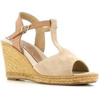 Keys 5165 Wedge sandals Women Beige women\'s Sandals in BEIGE