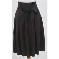 Kew size 8 brown pleated skirt
