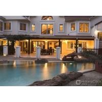 KINGFISHERS MANOR @ NOOSA