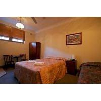 Kirk On Harris Hotel