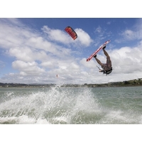 kitesurfing 2 hour private tuition essex