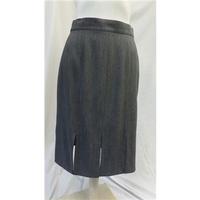 KL by KARL LARGERFELD GREY SKIRT