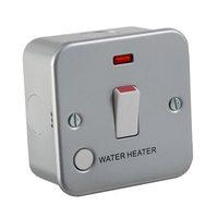 KnightsBridge 20A 1G Double Pole 230V Metal Clad Water Heater Switch With Neon