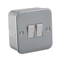 KnightsBridge 10A 2G 2 Way 230V Metal Clad Electric Wall Plate Switch