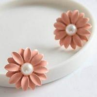 Korean Style Pink Little Daisy Flowers Peal Stud Earrings Hot style 2017 New Jewelry Earring Lady Daily Gift Jewelry