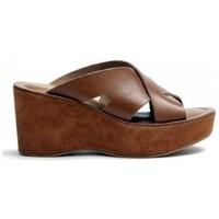 Kork Ease Ciabatta con zeppa KORK-EASE in pelle marrone women\'s Clogs (Shoes) in brown