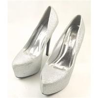 koi couture size 7 silver lame glitter effect stiletto platforms