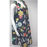 Komar Size M Floral Vintage Dress Komar - Size: M - Brown - Vintage