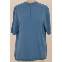 koret size xl blue short sleeved top