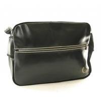 L8124 Shoulder Bag