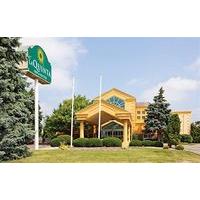 La Quinta Inn & Suites Appleton-College Avenue