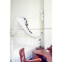 La Vie En Rose Hotel