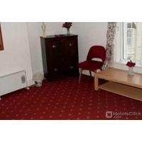 LAWNSWOOD HOLIDAY APARTMENTS