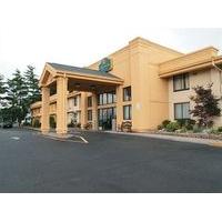 La Quinta Inn & Suites Wayne
