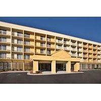 la quinta inn suites kingsport tri cities airport