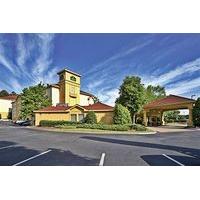 La Quinta Inn and Suites Birmingham Homewood