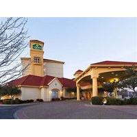 La Quinta Inn and Suites Oklahoma City NW Expwy