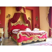 La Dolce Vita Luxury House