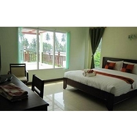 Lanta Just Come Hotel