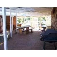 Landsborough Lodge Motel