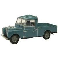 Land Rover 109 - Blue