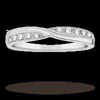 Ladies 3mm platinum 0.09 total carat weight diamond set kiss wedding ring.