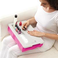 Laptop Manicure Salon